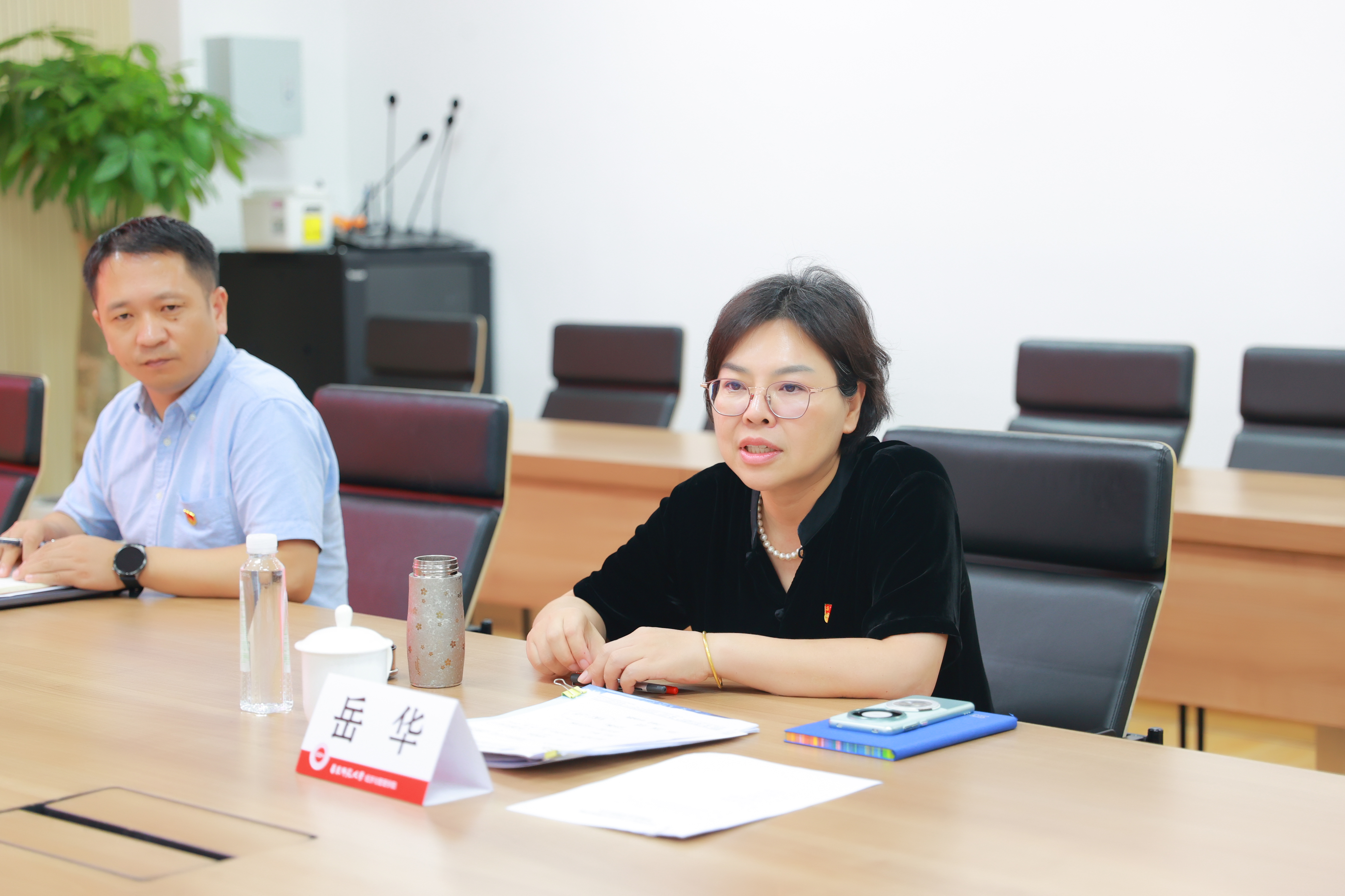 AI7I6757.JPG AI7I6757.JPG